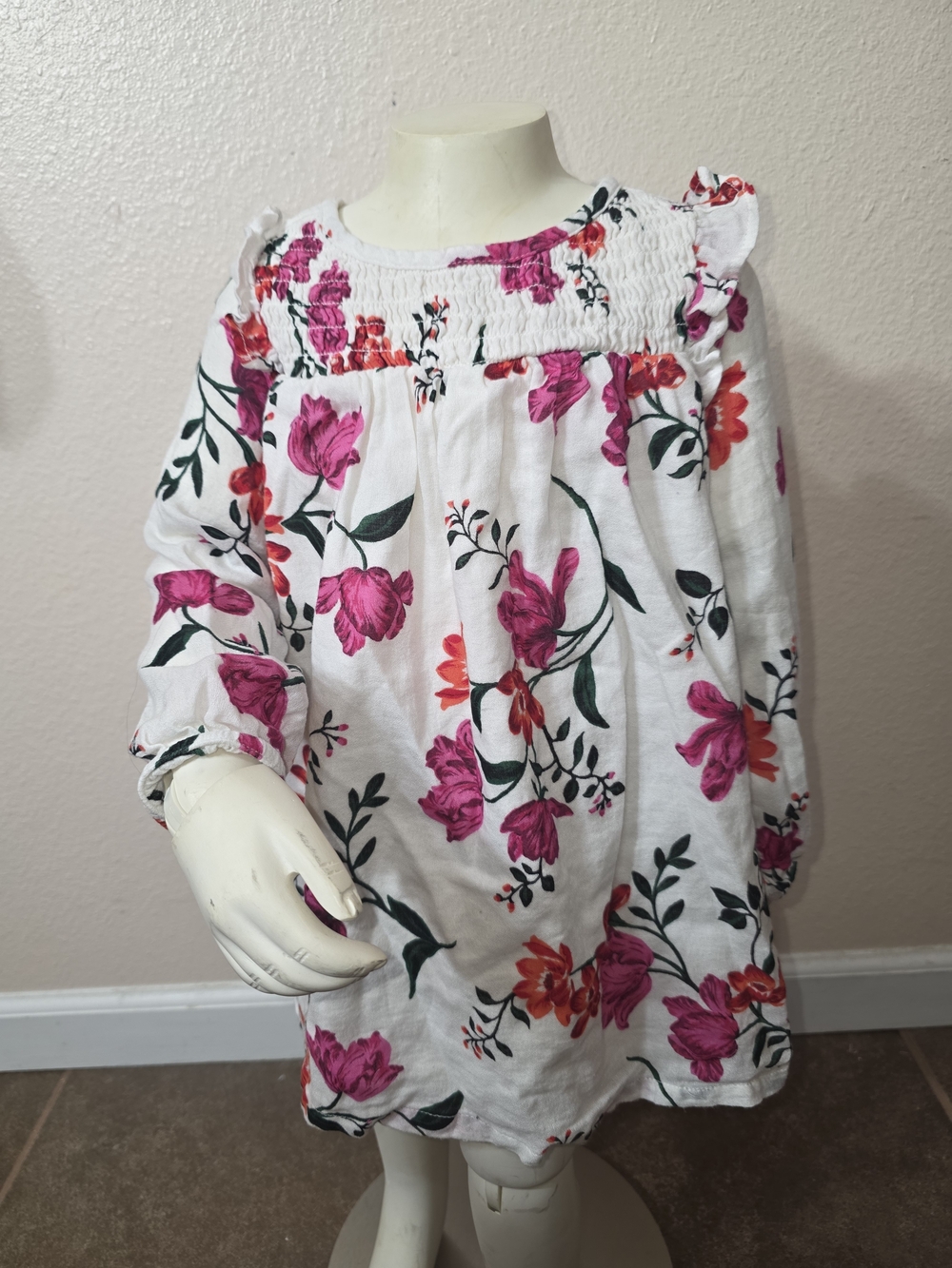 Old Navy White Floral Smocked Long-Sleeve Dress - Pink & Red Flowers